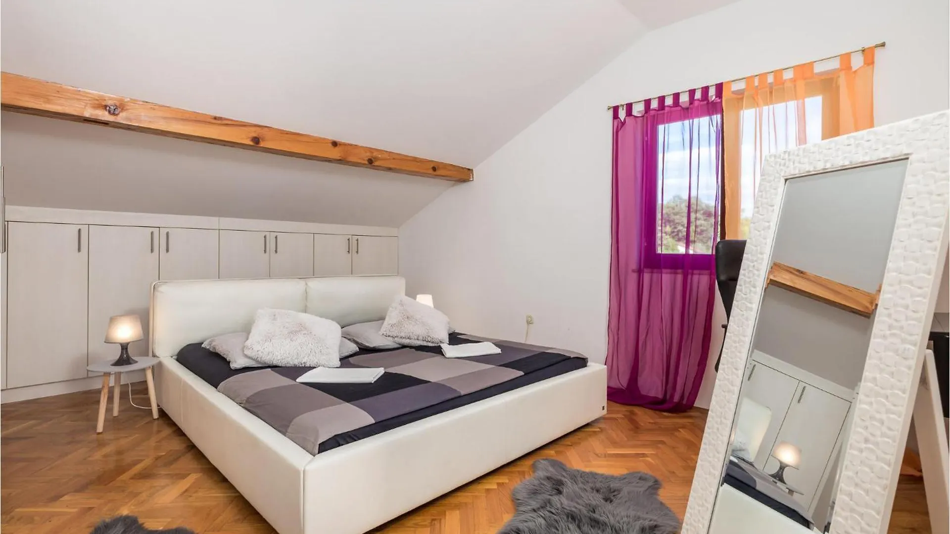 2 Bedroom Gorgeous Apartment In Rijeka Kroatien